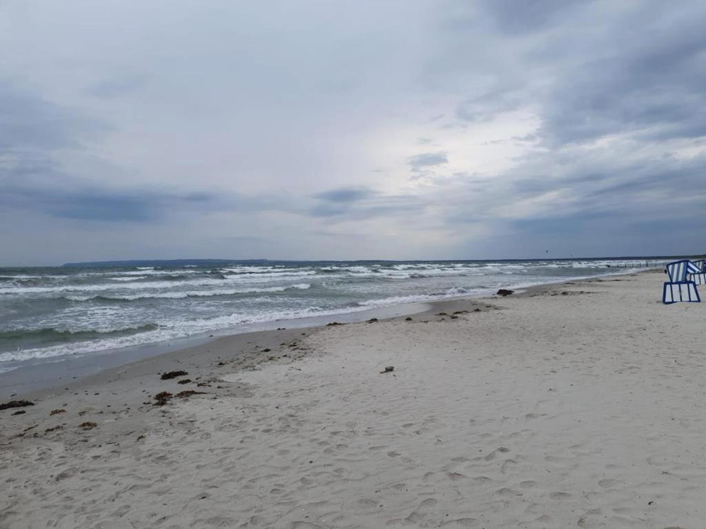 Haus Am Strand Бреге Экстерьер фото